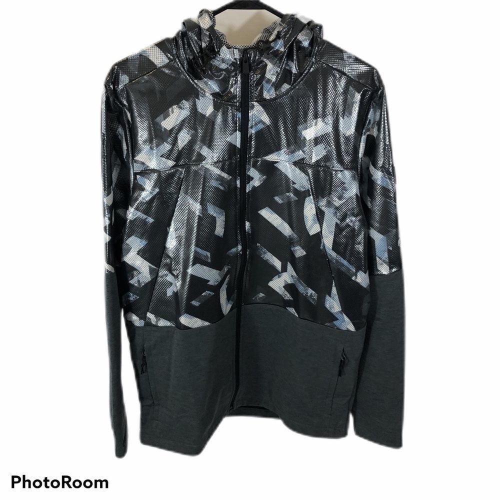 Brand New Men’s Under Armour‎ Storm Rain Jacket M
